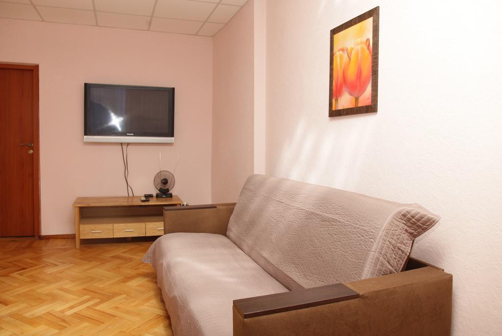 Apartments On Moskovskaja دنيبروبيتروفسك المظهر الخارجي الصورة